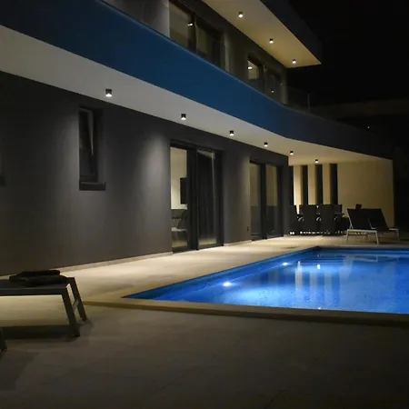 M&m Villa