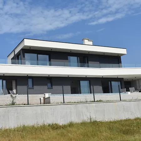M&m Villa