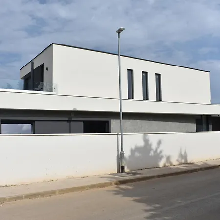 M&m Villa *